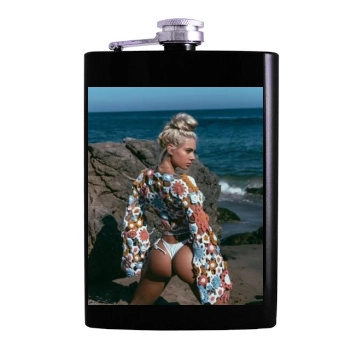 Summer Soderstrom Hip Flask