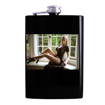 Summer Soderstrom Hip Flask