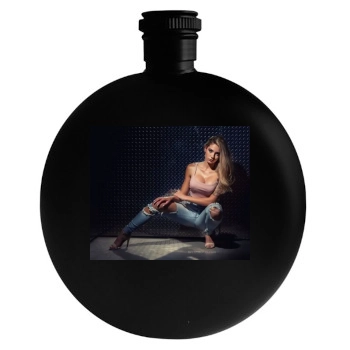 Summer Soderstrom Round Flask