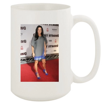 Sara Evans 15oz White Mug