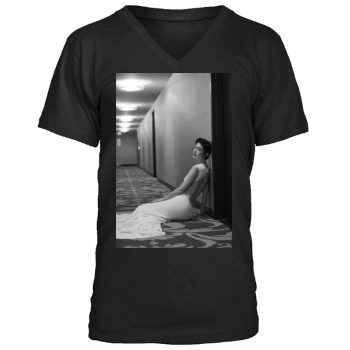 Mary Elizabeth Winstead Men's V-Neck T-Shirt