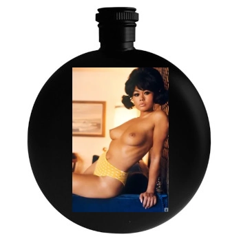 Gwen Wong Round Flask