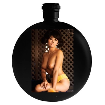 Gwen Wong Round Flask