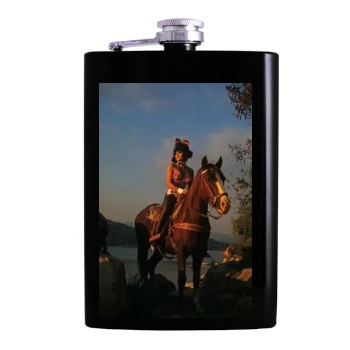 Gwen Wong Hip Flask