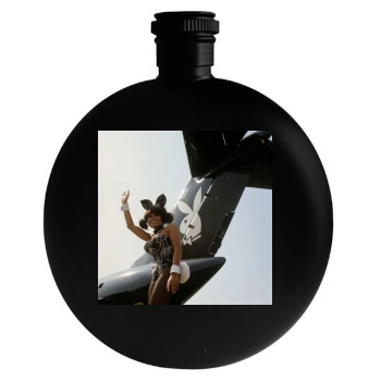 Gwen Wong Round Flask