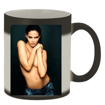 Hana Nitsche Color Changing Mug