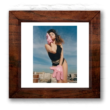 Selena Gomez 6x6