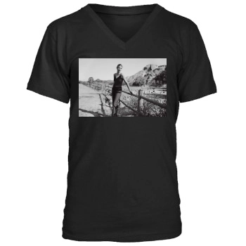 Elizabeth Debicki Men's V-Neck T-Shirt