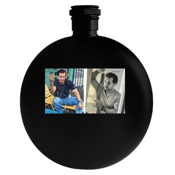 Henry Cavill Round Flask