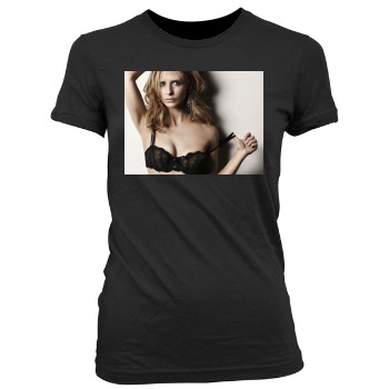 Sarah Michelle Gellar Women's Junior Cut Crewneck T-Shirt