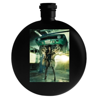 Toccara Jones Round Flask