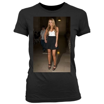 Amanda Bynes Women's Junior Cut Crewneck T-Shirt