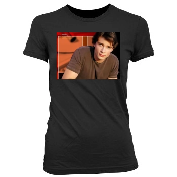 Tom Welling Women's Junior Cut Crewneck T-Shirt