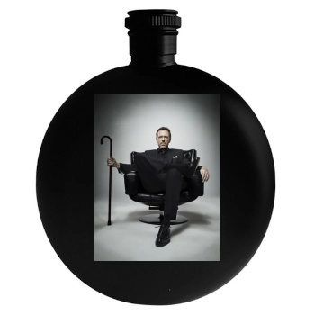 Hugh Laurie Round Flask