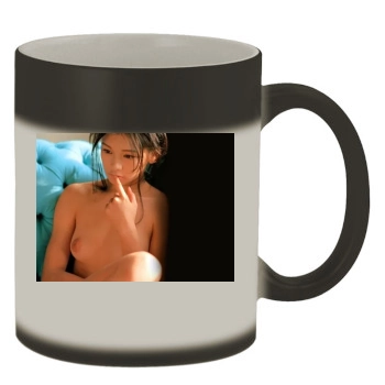 Shu Qi Color Changing Mug