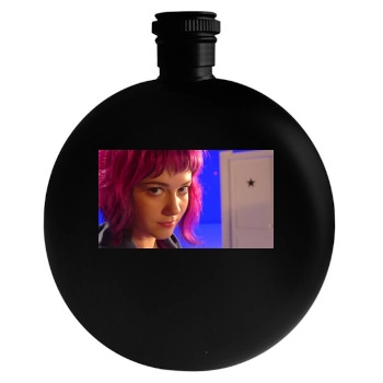 Mary Elizabeth Winstead Round Flask