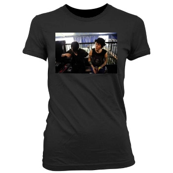 Tegan and Sara Women's Junior Cut Crewneck T-Shirt