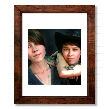 Tegan and Sara 14x17