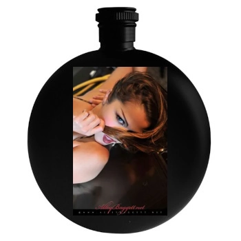 Alley Baggett Round Flask