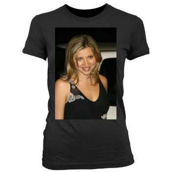 Sarah Chalke Women's Junior Cut Crewneck T-Shirt