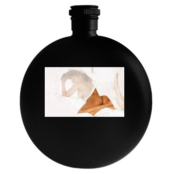 Stacey Dash Round Flask