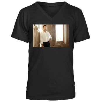 Tom Hanks Men's V-Neck T-Shirt