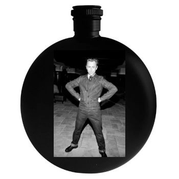 Alan Cumming Round Flask