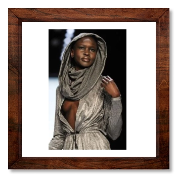 Alek Wek 12x12