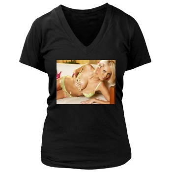 Hanna Hilton Women's Deep V-Neck TShirt