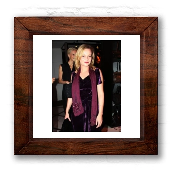 Samantha Mathis 6x6