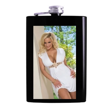 Shyla Stylez Hip Flask