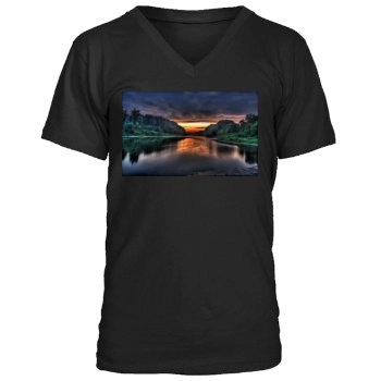 Rivers Men's V-Neck T-Shirt