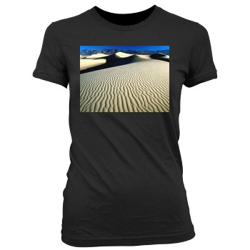 Desert Women's Junior Cut Crewneck T-Shirt