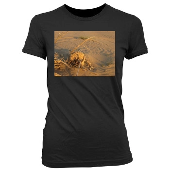 Desert Women's Junior Cut Crewneck T-Shirt