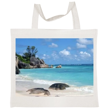 Islands Tote