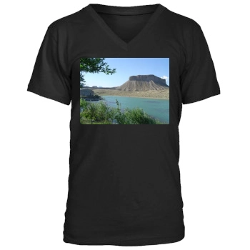 Mountains Men's V-Neck T-Shirt