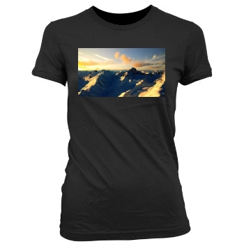 Mountains Women's Junior Cut Crewneck T-Shirt