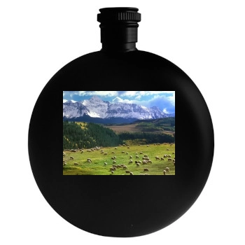 Mountains Round Flask