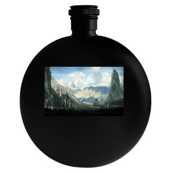 Mountains Round Flask