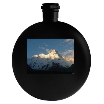 Mountains Round Flask