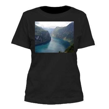 Mountains Women's Cut T-Shirt