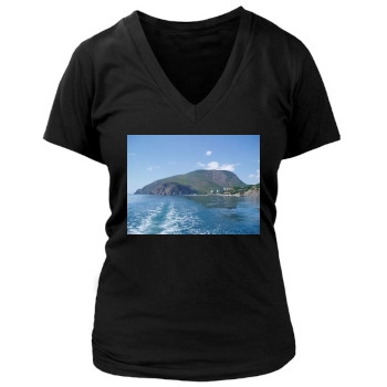 Mountains Women's Deep V-Neck TShirt