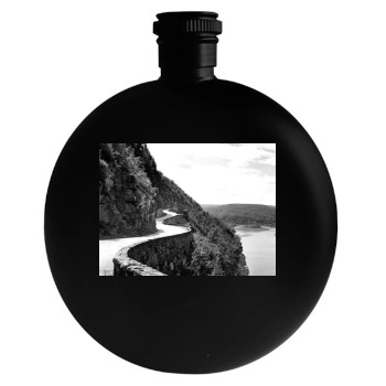 Mountains Round Flask