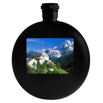 Mountains Round Flask