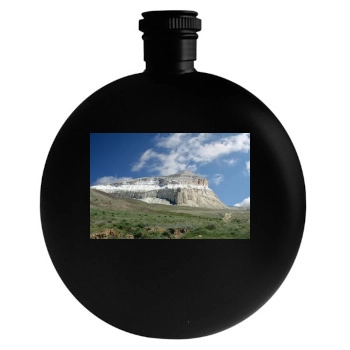 Mountains Round Flask