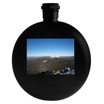 Mountains Round Flask