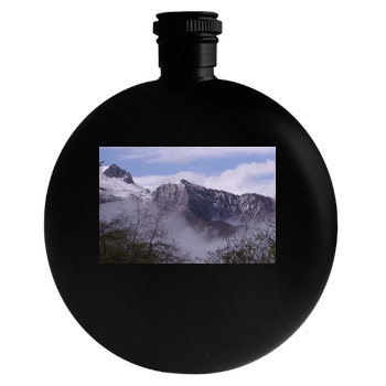 Mountains Round Flask