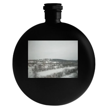 Mountains Round Flask