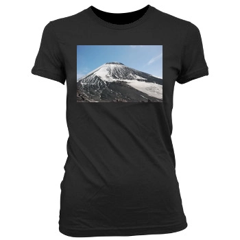 Volcanoes Women's Junior Cut Crewneck T-Shirt