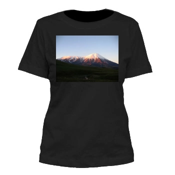 Volcanoes Women's Cut T-Shirt